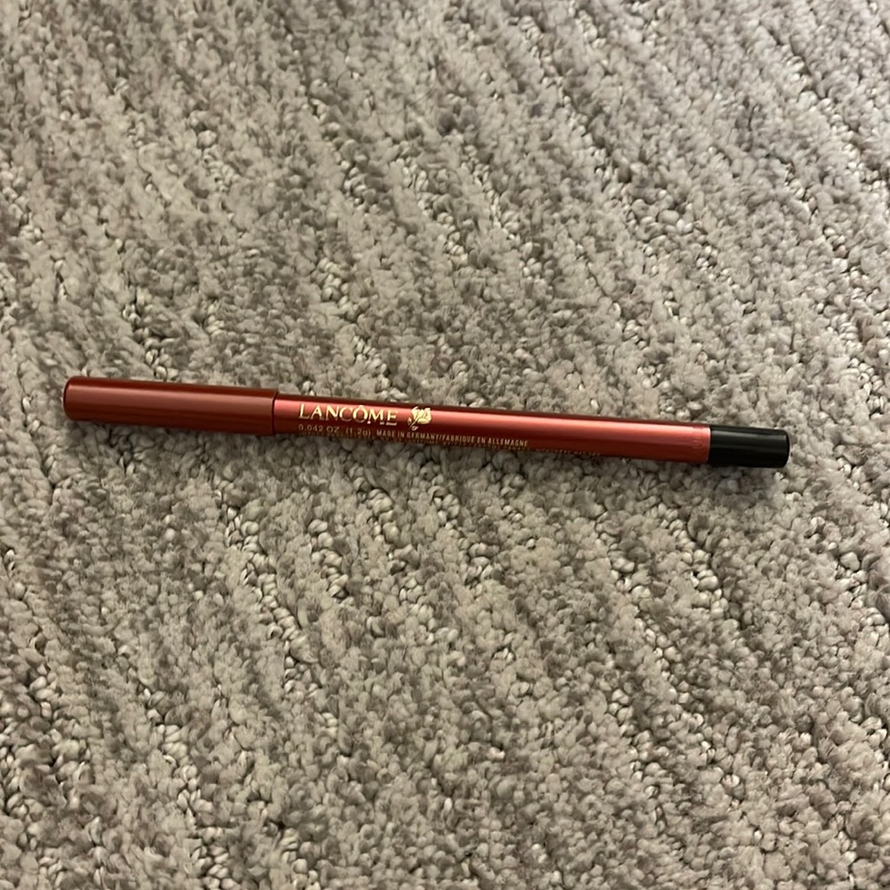 Lancome Drama Liqui-Pencil in Brique